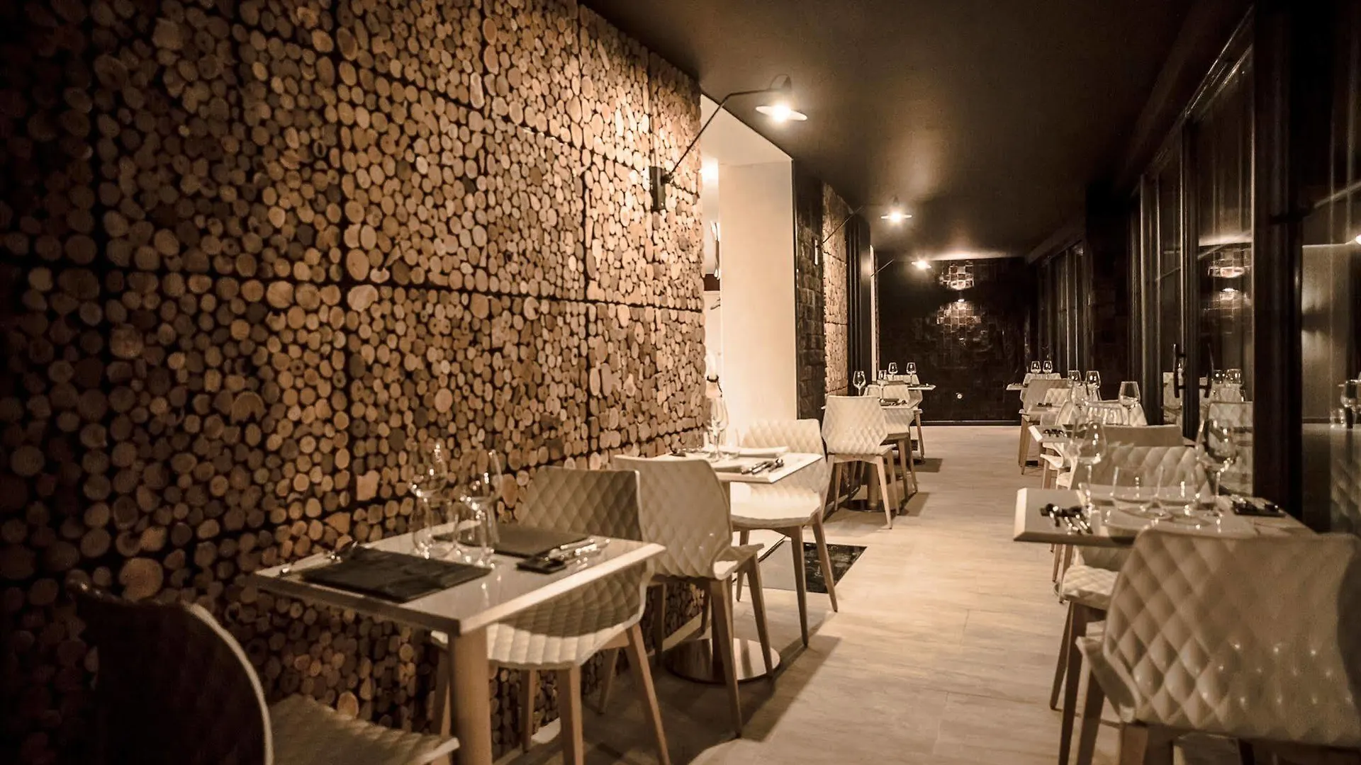 Rock Noir & Spa La Salle-les-Alpes 4*,  Francia